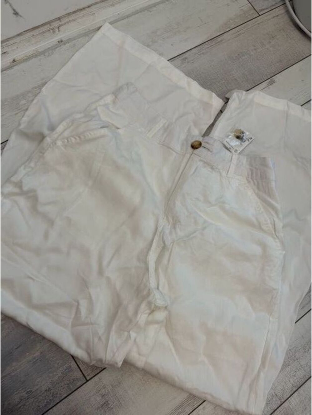 Versona Modern White Pants Women's Medium NWT
